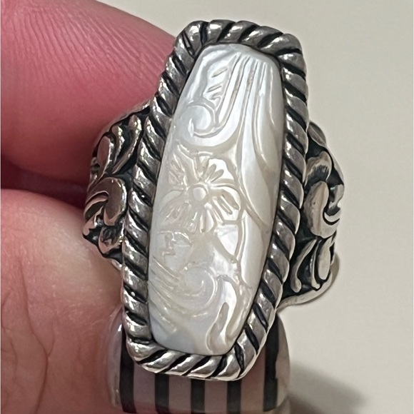 Carolyn Pollack Jewelry - Carolyn Pollack Carved Mother of Pearl Ring Southwestern Floral Designs 925